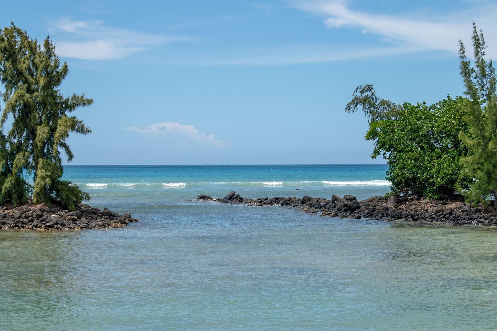 Bon Azur Beachfront Suites & Penthouses With Lov Trou aux Biches Buitenkant foto