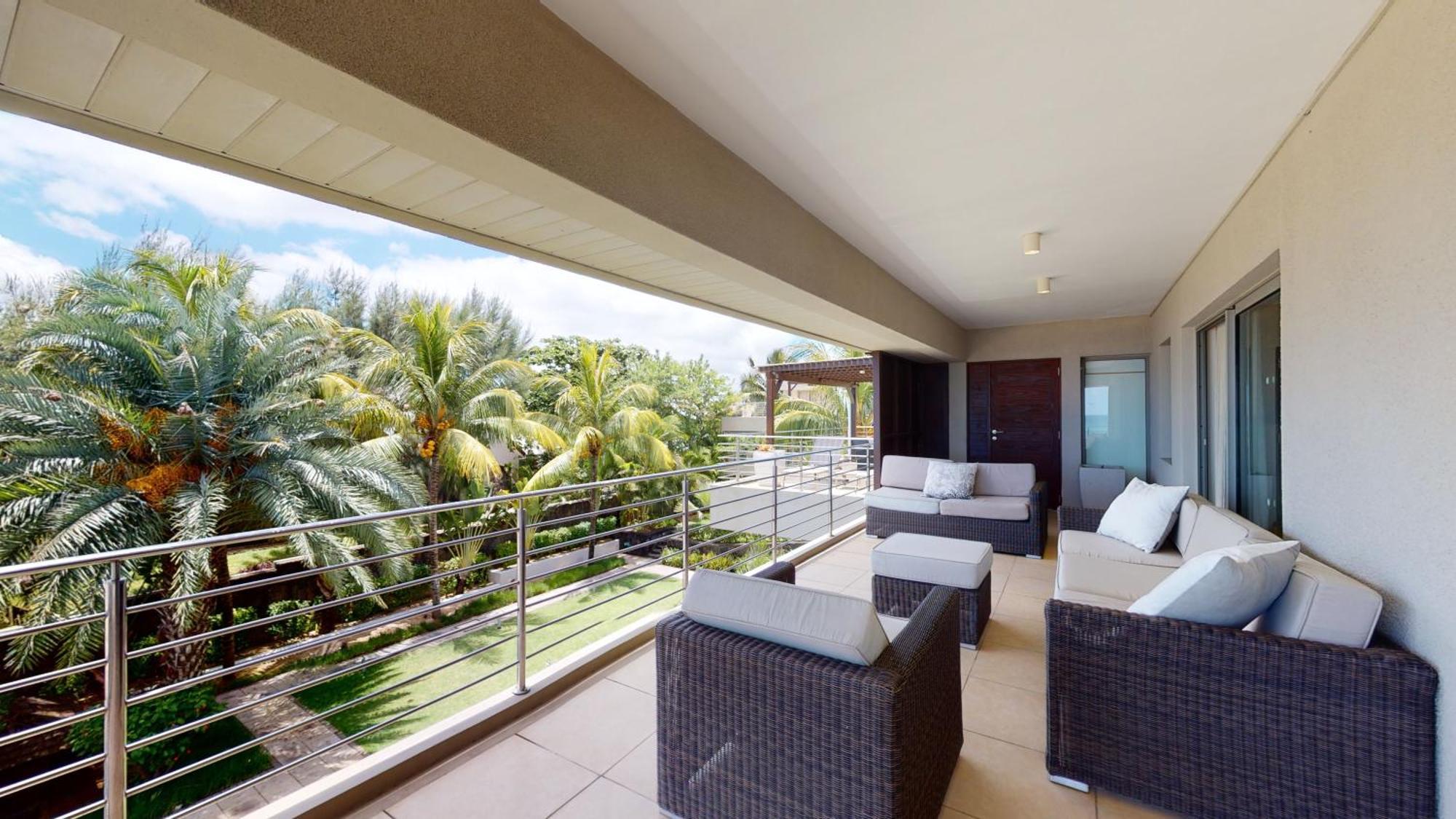 Bon Azur Beachfront Suites & Penthouses With Lov Trou aux Biches Buitenkant foto