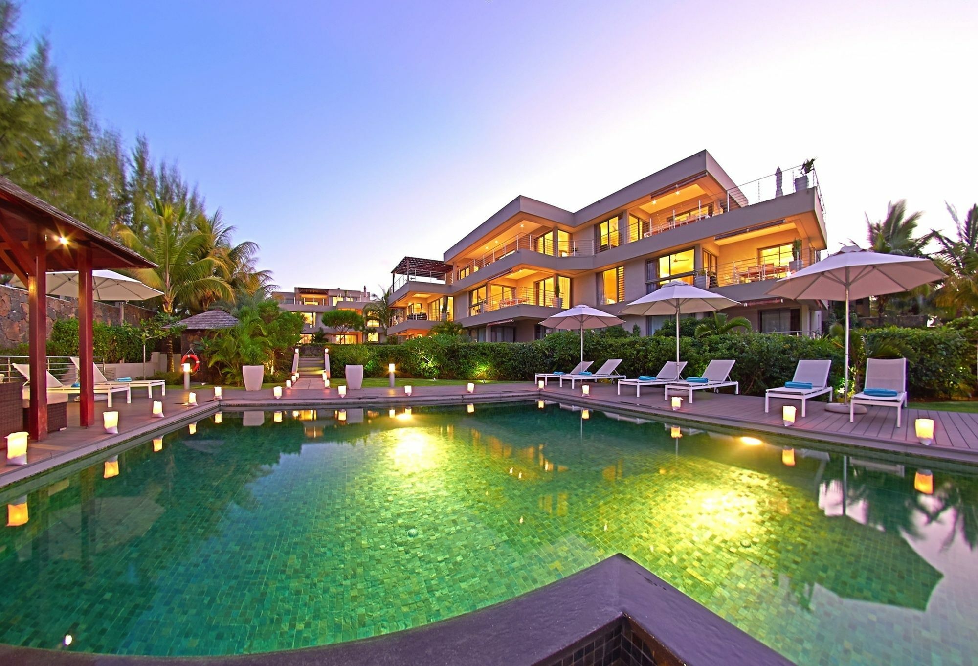 Bon Azur Beachfront Suites & Penthouses With Lov Trou aux Biches Buitenkant foto